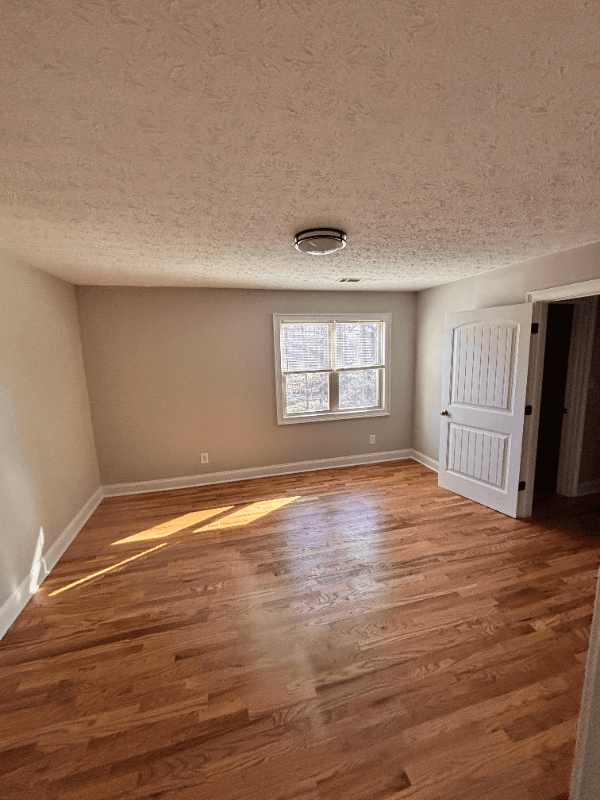 Ellenwood Multiplex: 5870 Sherwood Place