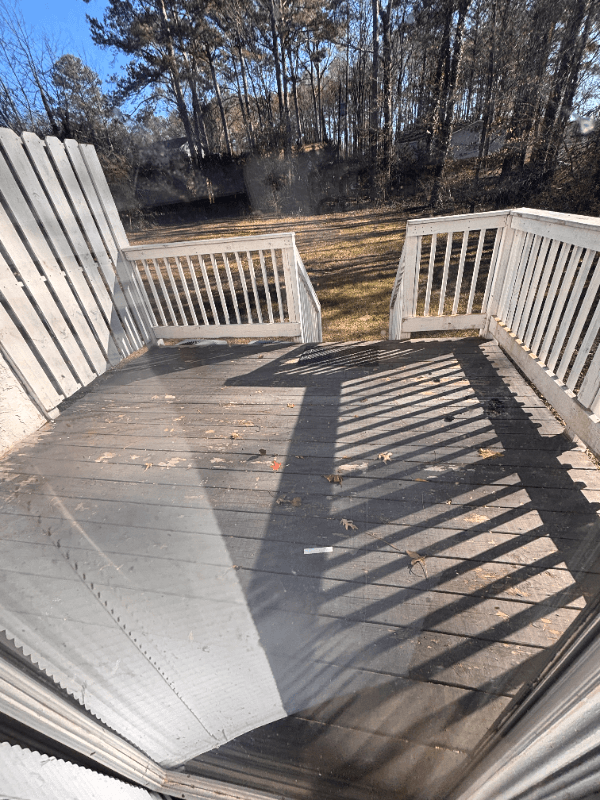 Ellenwood Multiplex: 5870 Sherwood Place