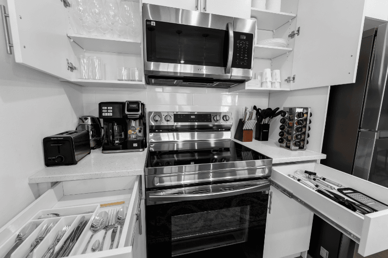 Davenport Townhome: 616 Trikomo Dr,