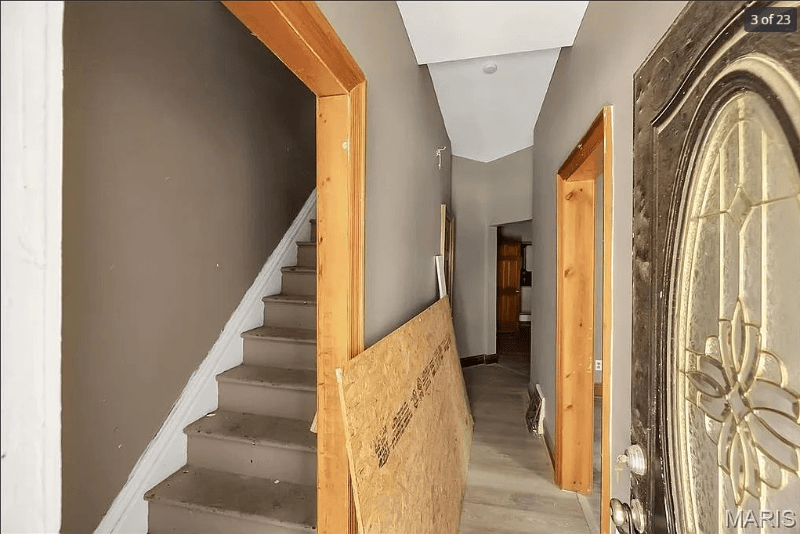 Saint Louis House: 2648 California Ave