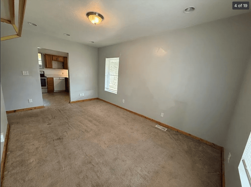 Oakmont House: 635 Valley St