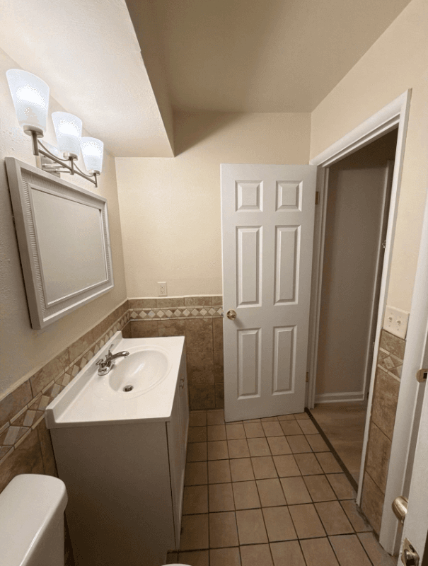 Racine Apartment: 1802 Grange Ave