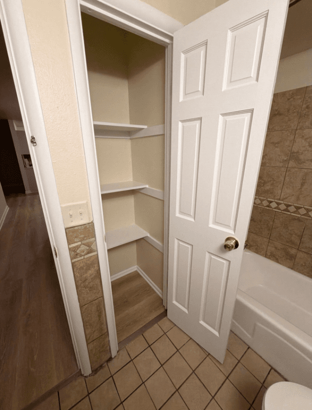 Racine Apartment: 1802 Grange Ave