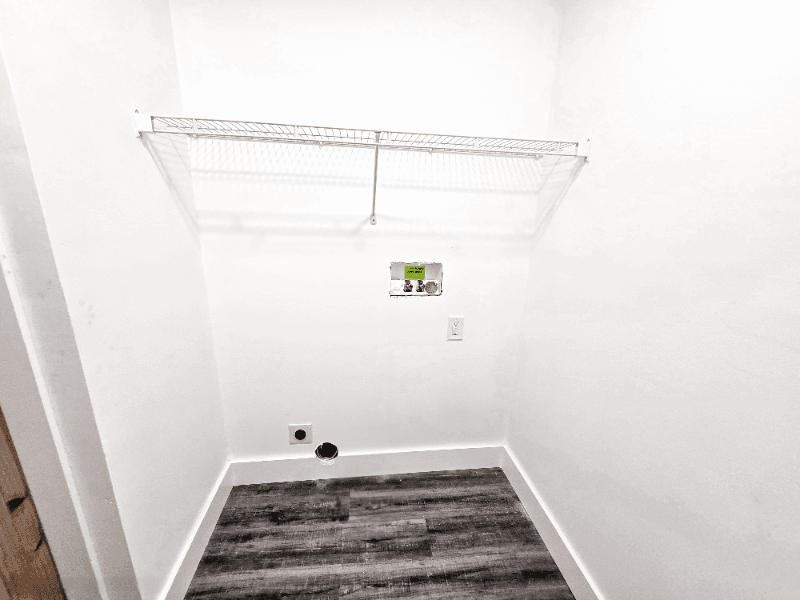 Mount Orab Multiplex: 116 Ivy Trace
