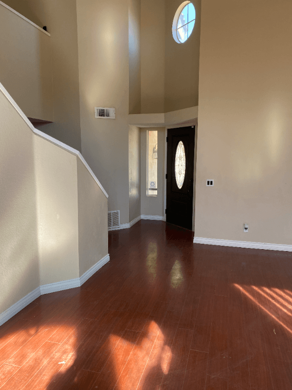 Lake Elsinore House: 16502 Mango Way