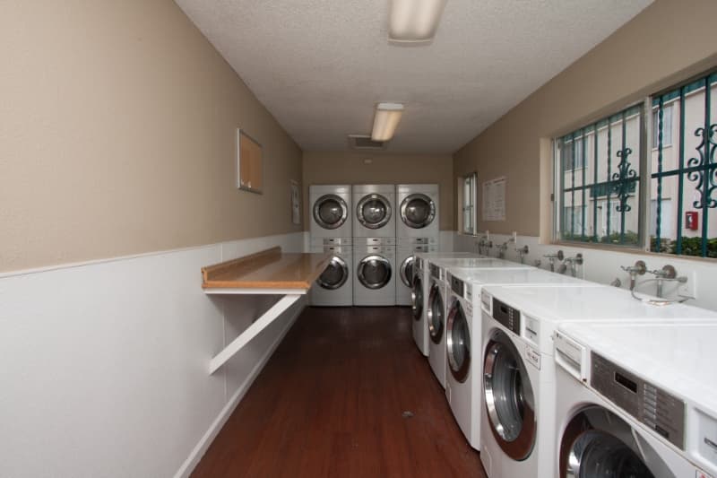 San Diego Apartment: 2355 Grove Ave