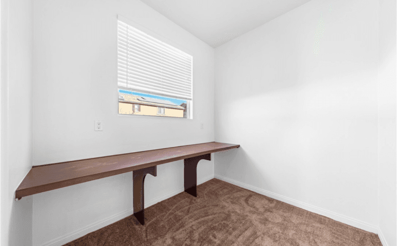 Jurupa valley Single Room: 4790 peston st