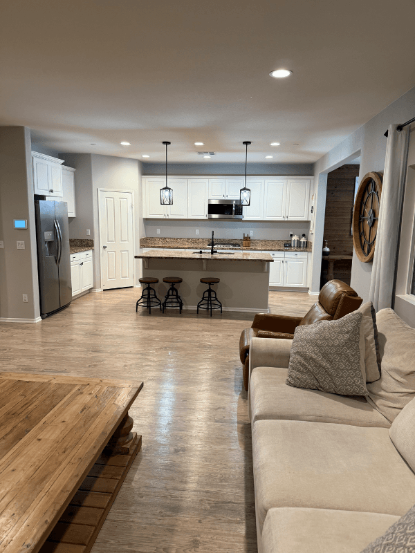 Fallbrook House: 35540 ASTURIAN WAY