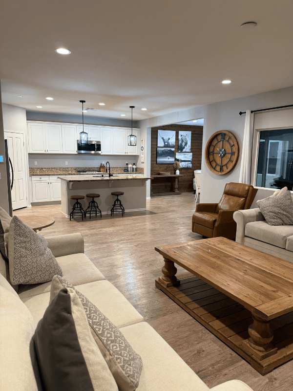 Fallbrook House: 35540 ASTURIAN WAY