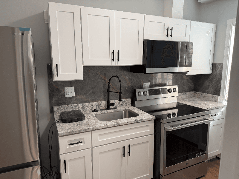 Baltimore Townhome: 101 N Edgewood St