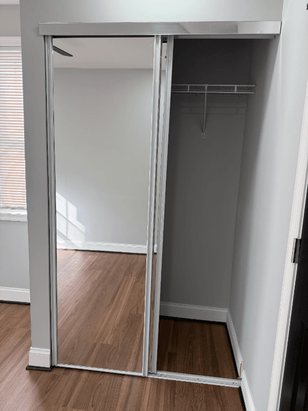 Baltimore Townhome: 101 N Edgewood St