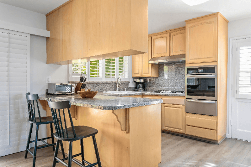 Santa Barbara House: 4905 Rhoads Ave