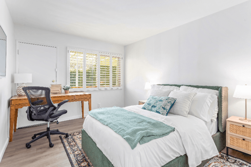 Santa Barbara House: 4905 Rhoads Ave