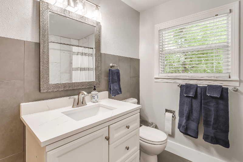 Fort Worth House: 4704 Collinwood