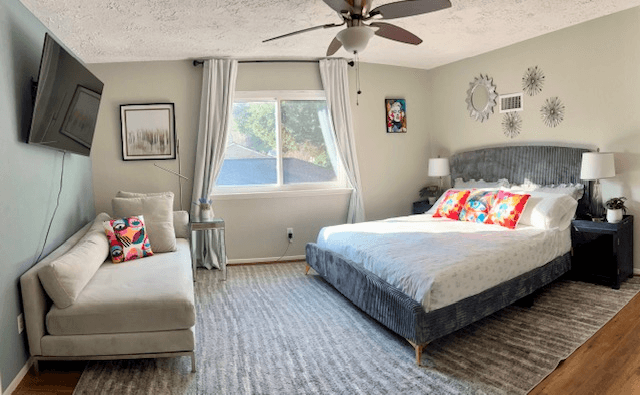 katy House: 22107 deville dr