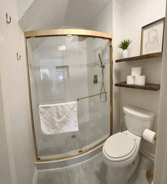 katy House: 22107 deville dr