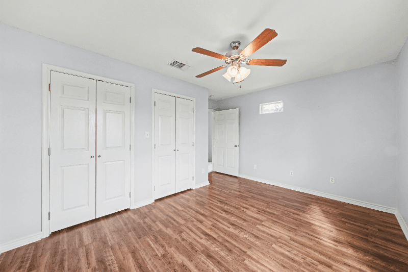 Belton House: 1124 N Penelope St