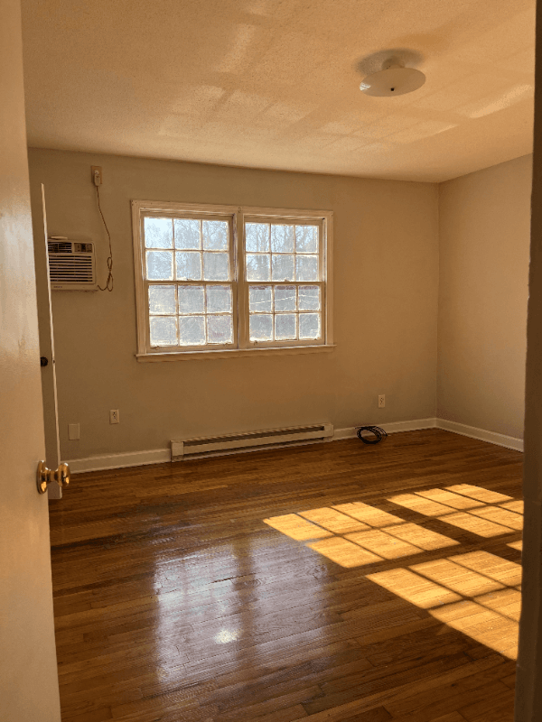 Charlotte Townhome: 2667 Dr Carver St