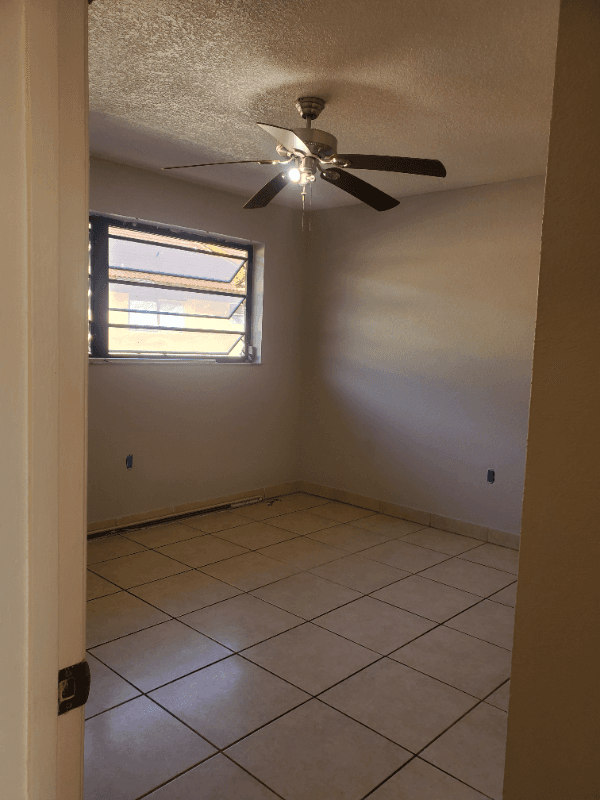 HIALEAH Townhome: 1551 west 43 pl