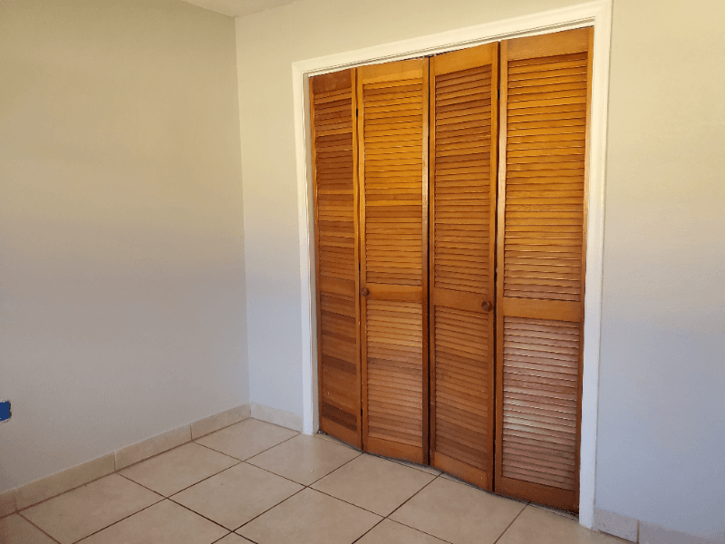 HIALEAH Townhome: 1551 west 43 pl