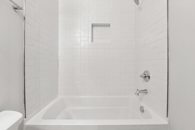 Columbia Townhome: 107 E 9th St