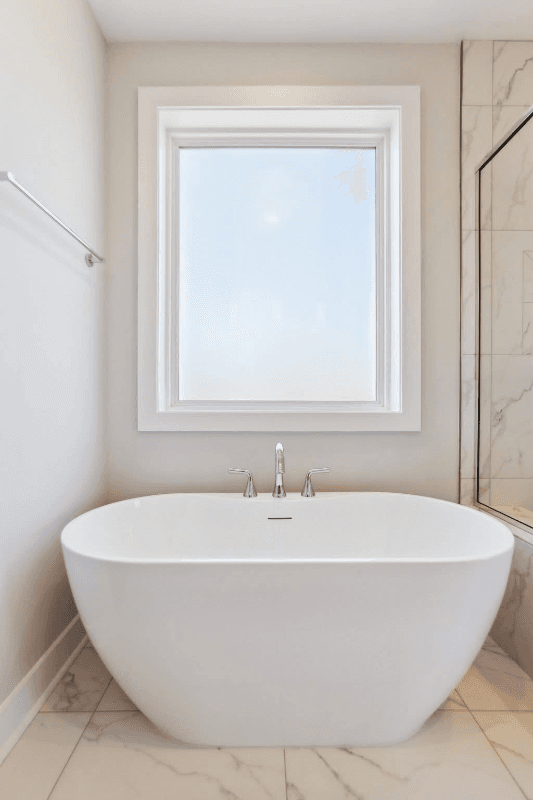 Columbia Townhome: 107 E 9th St