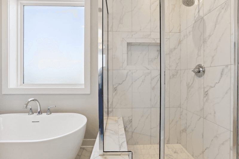 Columbia Townhome: 107 E 9th St