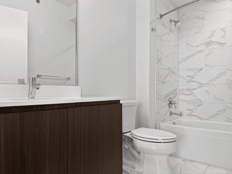 Chicago Condo: 736 N Aberdeen