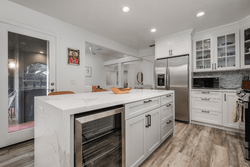 elk grove House: 9161 kneeland court
