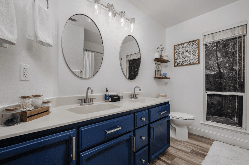 elk grove House: 9161 kneeland court