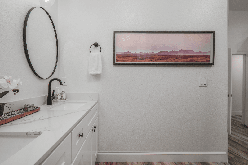 elk grove House: 9161 kneeland court
