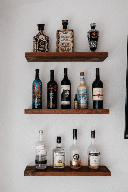 elk grove House: 9161 kneeland court