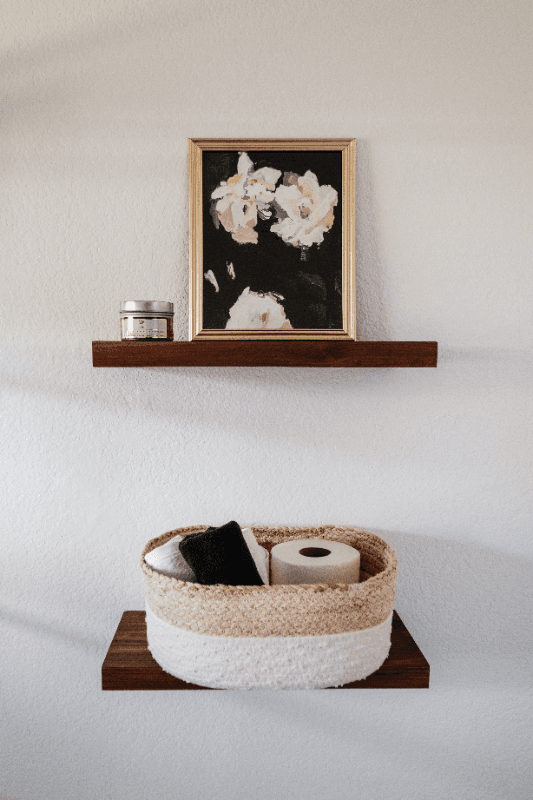elk grove House: 9161 kneeland court