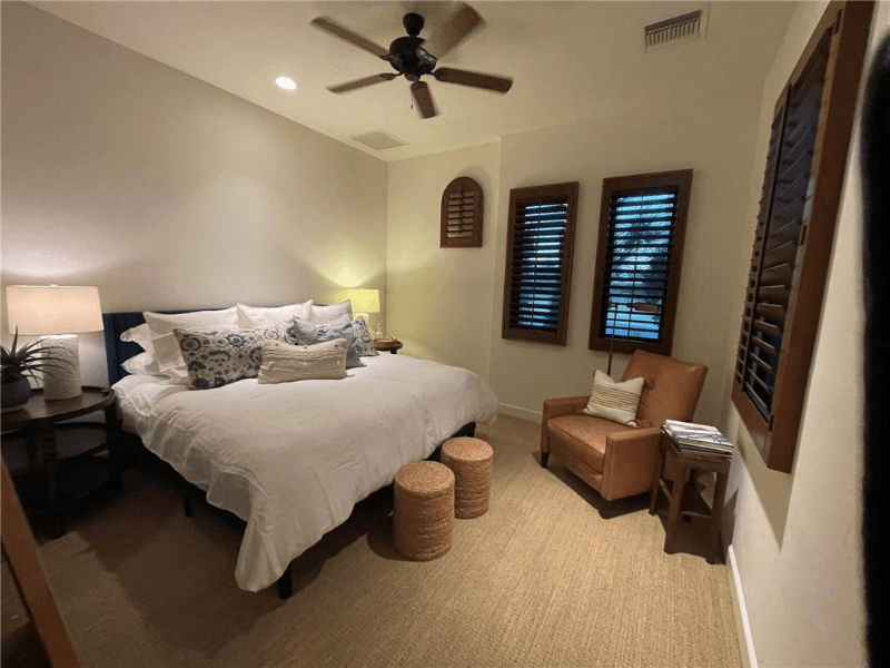 La Quinta House: 56145 Village DR