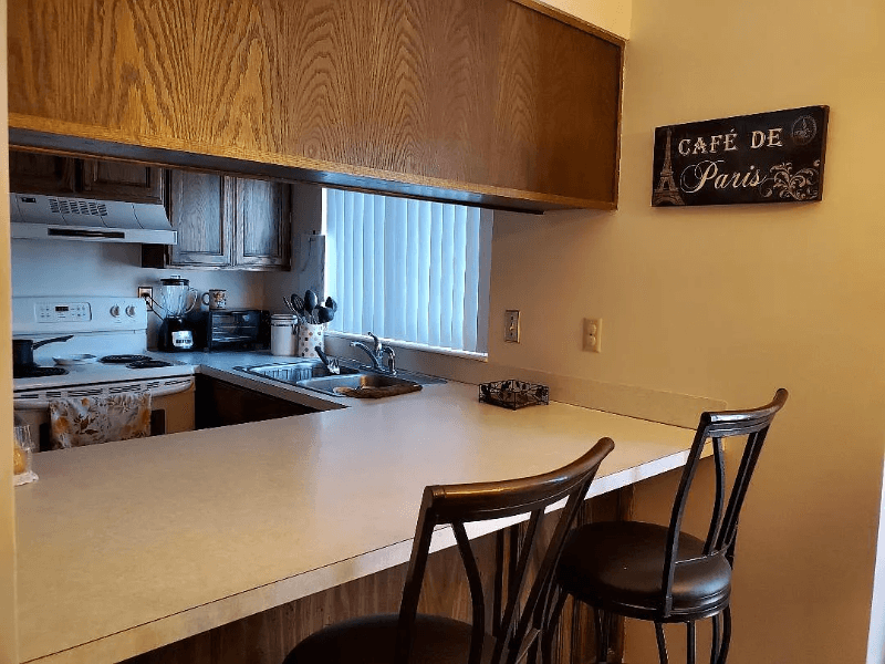 Layton Single Room: 1177 N 900 E