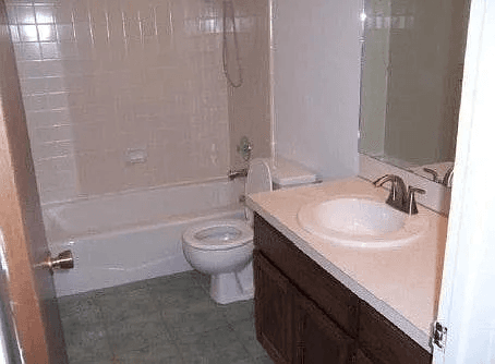 Layton Single Room: 1177 N 900 E