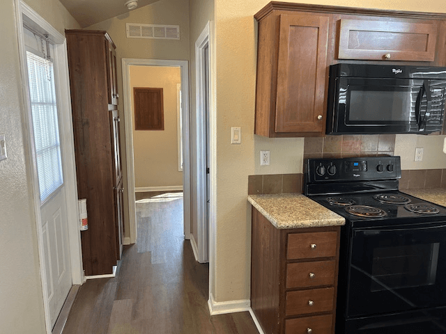 New Braunfels Other: 2211 Ashberry Ave