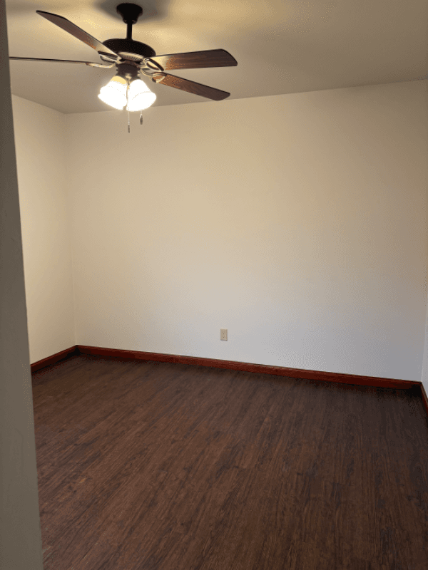 Weatherford Townhome: 1617 E. Lawter