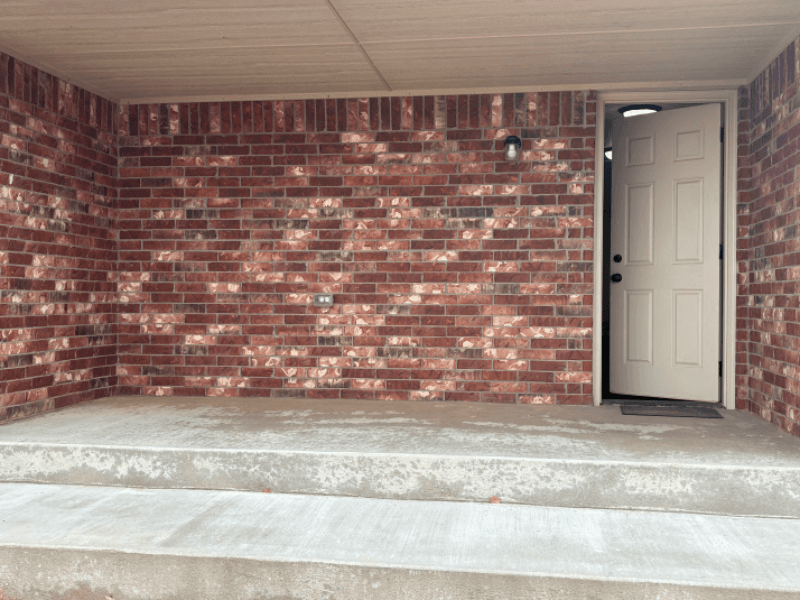 Weatherford Townhome: 1617 E. Lawter