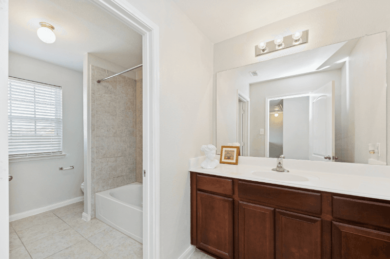 Princeton House: 312 Magnolia Dr