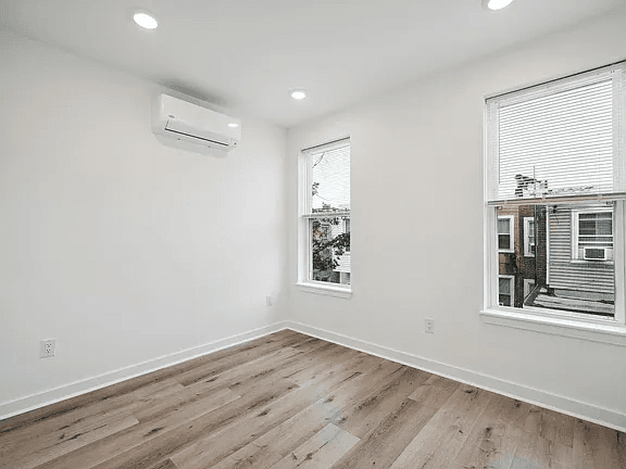 Philadelphia Apartment: 3458 Frankford Ave