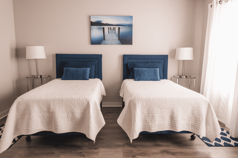Bella Vista Townhome: 7 Alyce Ln