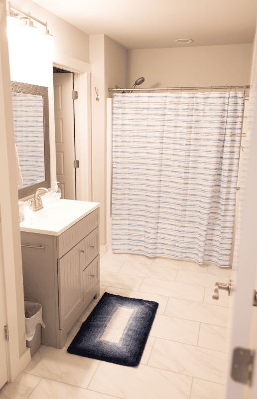 Bella Vista Townhome: 7 Alyce Ln