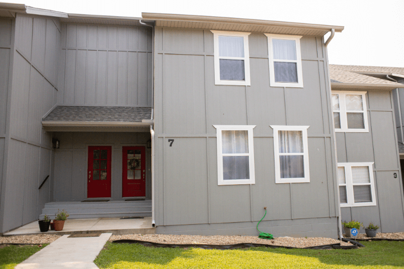 Bella Vista Townhome: 7 Alyce Ln
