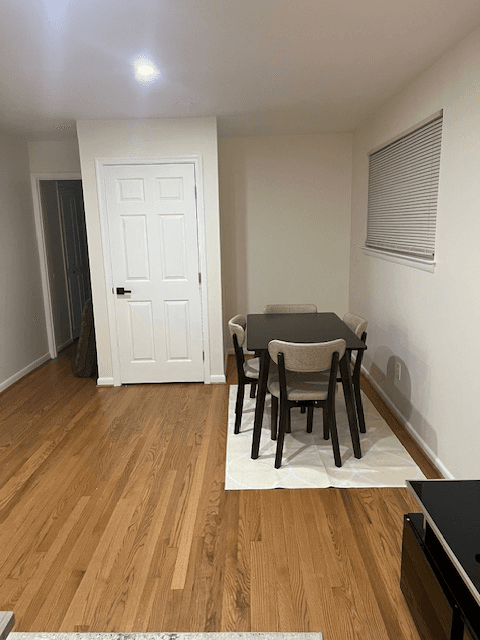 Silver Spring Single Room: 522 E Indian Spring Dr