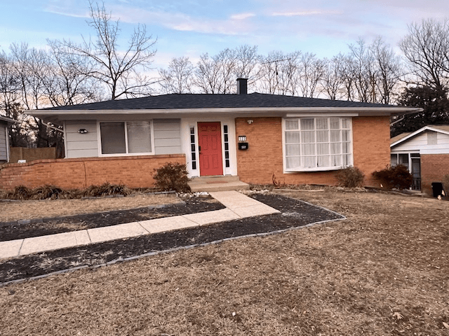 Silver Spring Single Room: 522 E Indian Spring Dr