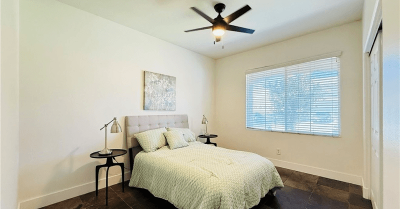 Jurupa valley Single Room: 11958 sunstone ct