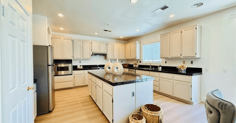 Jurupa valley Single Room: 11858 sunstone ct