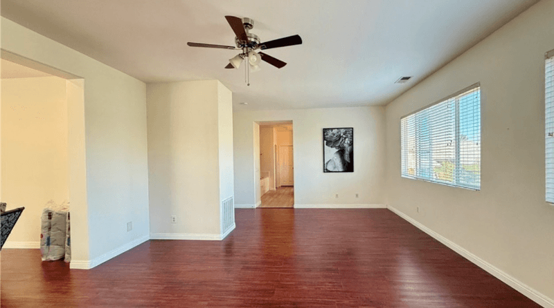 Jurupa valley Single Room: 11858 sunstone ct