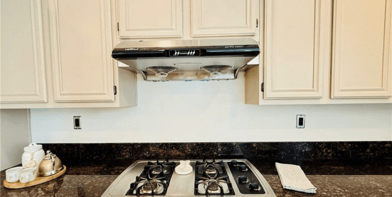 Jurupa valley Single Room: 11858 sunstone ct